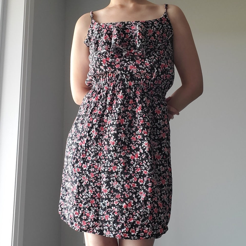 Smart Set Floral Black Spaghetti Summer dress